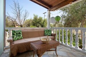 Areti Orfeas Apartment 3