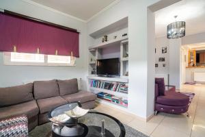 Rafaelas House 2