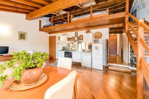 Attic in the center of Salò