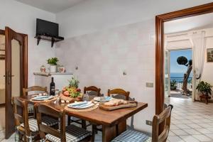 Ulivello House Sea View