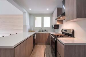 Apt with 2BR & balcony beach access in Portillo