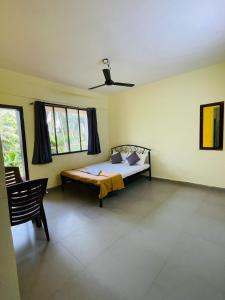 Seagull beach hotel and home stay