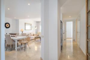 Elveria Hills excellent views