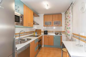 Apartment In Teatinos