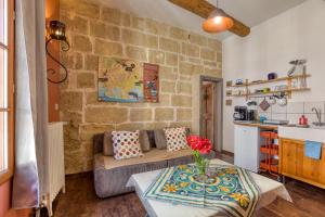 Porte Saint-Louis - Les Costières