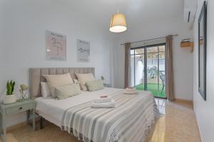 Apartamento Luminoso Con Terraza