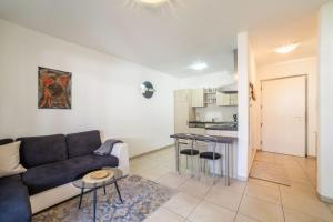 Truma Swing Small And Cozy