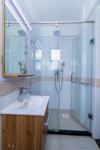 serene stays apartment with fully equipped gym , swimming pool ,private parking space and amazing scenic views