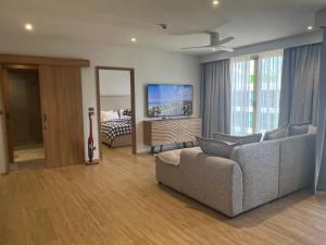 Laguna Beach Residences Seashore by Banyan Living