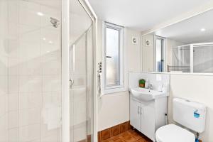 2BR Home near Suncorp in Paddington FreeParking
