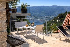 Casa da Lage - Piscina - BBQ - Vistas rio - Gerês