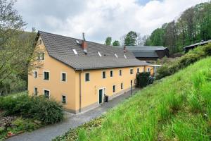 Ferienwohnungen am Waldrand