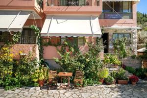 Nontas Homes 37