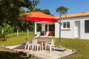 Grande maison entre plage et foret