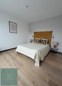 Villa avec piscine chauffée toit-terrasse et clim Proche Pinarellu