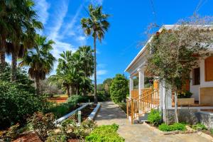 Short des Baladres Ibiza Villa