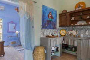 Telendos Gallery House