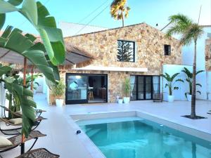 Beachfront Villa