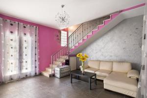 Elysium Luxe Suites