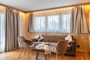 Les Ciases Chalets Dolomites Apt 2