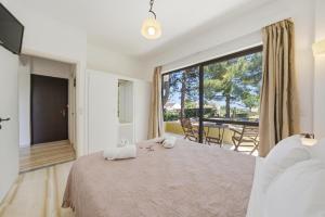 Alexandra Apartment 1