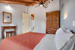 Dolphin Apartment Sea View 9