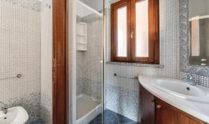 V18 Acquamarina img11