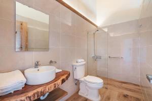 Stunning villa w pool & mountain view in Jarabacoa