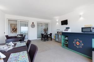 I Tramonti Del Golfo - Pio la Torre