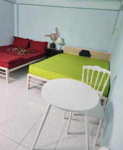 MEME LIVING Hostel