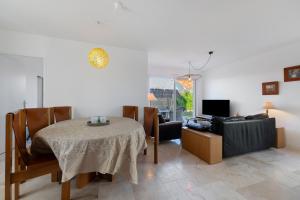 La maison des peupliers