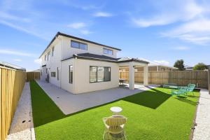 Luxury Spacious Family House Full of Love & Unity!