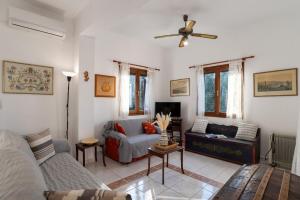 Artos Villa With Private Pool- BY APOKORONAS VILLAS
