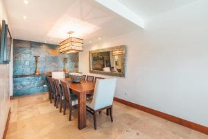 Penthouse w jacuzzi and ocean view Puerto Bahia