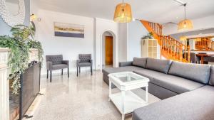 Costacabana - Villa Paris
