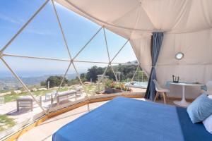 Dome on the hill with Jacuzzi