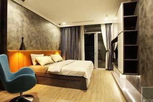 The Crown Suites 4BR Direct L81 View, Spacious