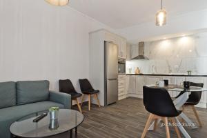 Helios Apartment 1