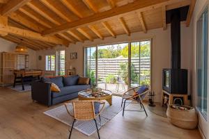 Maison rénovée avec jardin et terrasse
