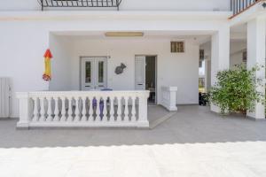 Appartamento con vista piscina