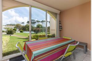 T3, piscine, jardin, proche golf