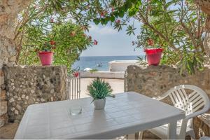 Syrios Suites No 1