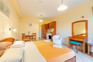 Kosmos Hotel St4 in Agios Stefanos