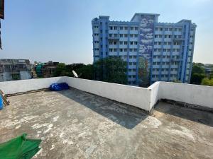 Large room with terrace
