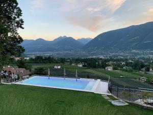 Schenna Chalet - Chalet Oasis