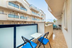 Apt 122, Playamarina2