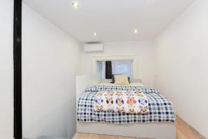 Kiraly stret centrum