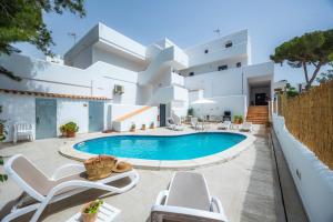 White suites 2