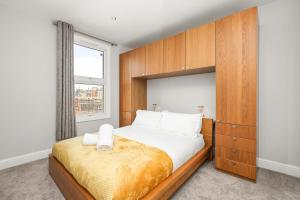 The Perfect Stay, One Bedroom Apartment - Large Terrace with Amazing View