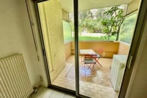 Apartment in complex with pool and tennis court